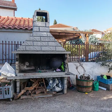 Zvone 1892 דירה *